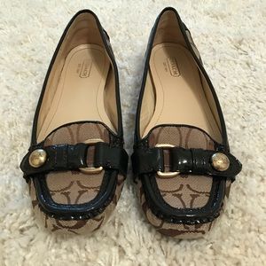 Coach sign print loafers w/ patent leath - 7.5